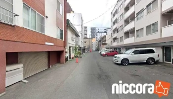 レッドムーン - 札幌市