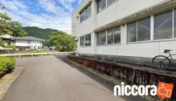 吉田勤・一級建築士事務所 - ４８-１−１３ 粟田部町 越前市 福井県 915-0242 日本