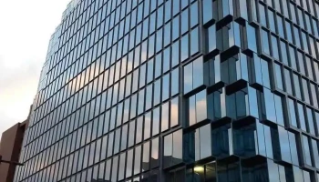 福岡情報ビジネスセンター - 福岡市