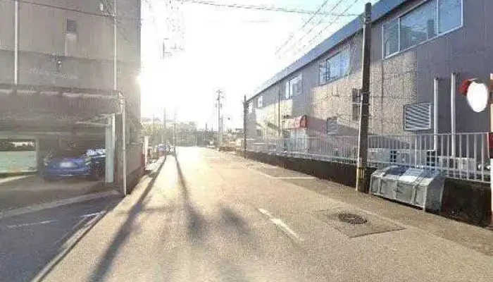 Gong Cai Ri Ben Dian Xin Dian Hua Yu ZaXie Hui San Zhong Zhi Bu Subete - 津市