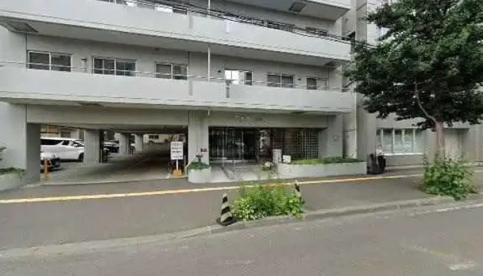 He Zi Hui She Pararatsukusu Subete - 札幌市