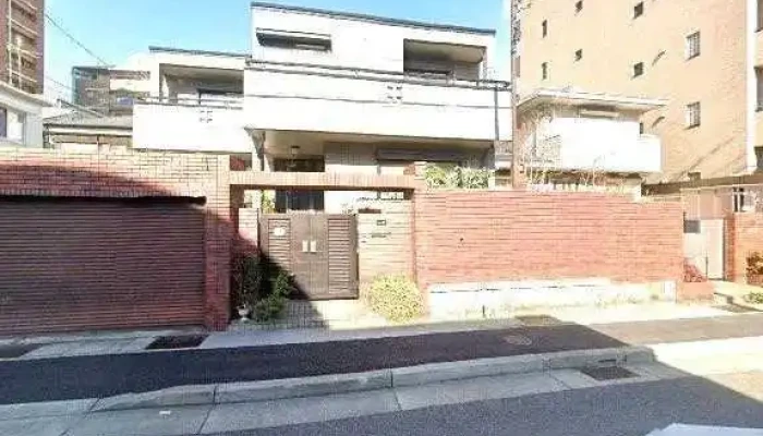 Li Xin Tang Fa Lu Shi Wu Suo Sutori Tobiyu To 360deg Biyu - 神戸市