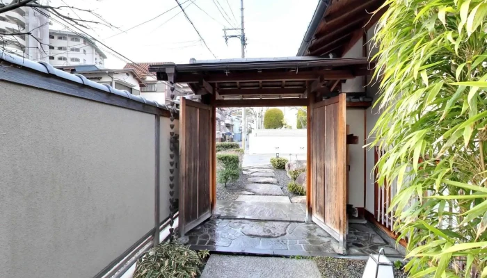 Ri Ben Liao Li Zi Sun Sutori Tobiyu To 360deg Biyu - 西宮市