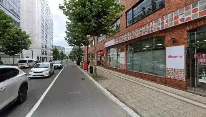 Zha Huang Liu Xue Sute Shiyon Sutori Tobiyu To 360deg Biyu - 札幌市