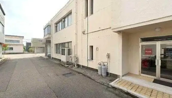 Zhu Shi Hui She Aiteirinku Subete - 高岡市