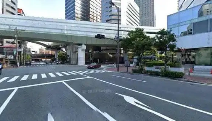 Zhu Shi Hui She Benchiya Konsarutanto Sutori Tobiyu To 360deg Biyu - 大阪市