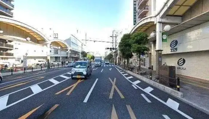 Zhu Shi Hui She Bizikomu Yan Guo Shi Ye Suo Subete - 岩国市