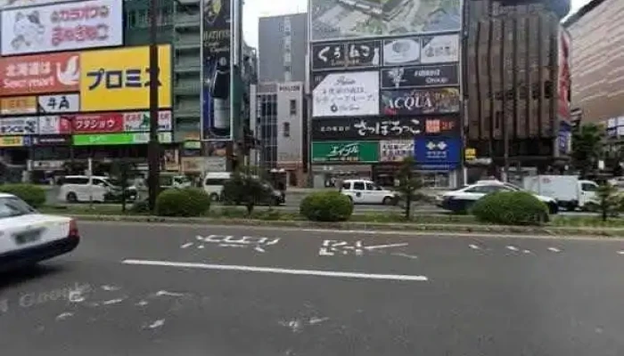 Zhu Genova Zha Huang Ying Ye Suo Sutori Tobiyu To 360deg Biyu - 札幌市