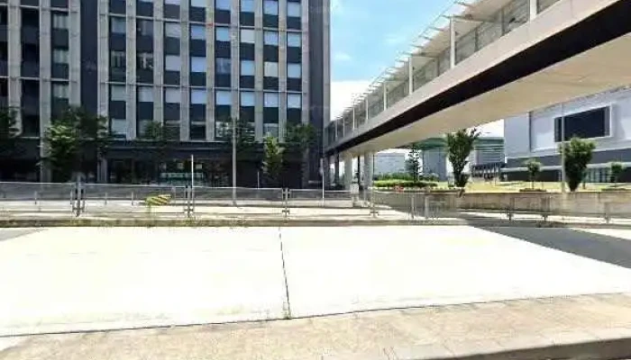 Guro SurinkuShui Li Shi Fa Ren Sutori Tobiyu To 360deg Biyu - 名古屋市