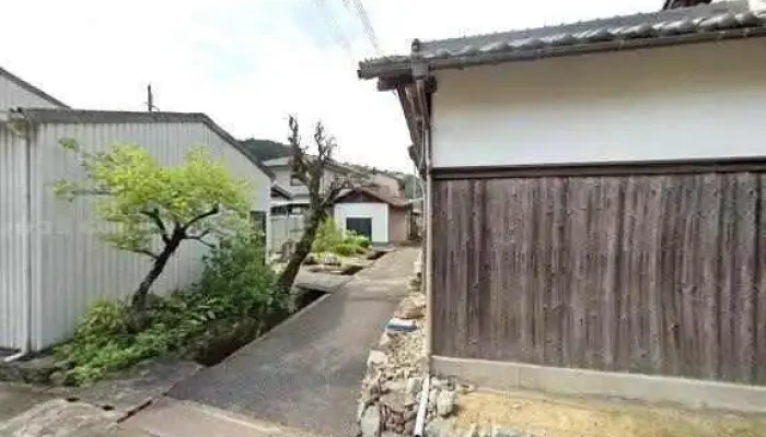 Iio Manezimento Sapo To Sa Bisu Subete - 相生市