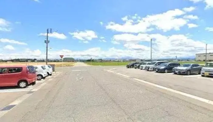NahrkonsaruteinguShe Hui Bao Xian Lao Wu Shi Fa Ren Sutori Tobiyu To 360deg Biyu - 燕市