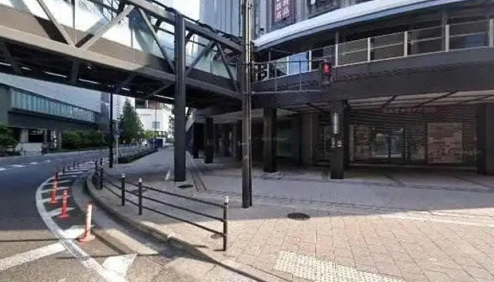Roba Touoruta ZuDa Ban Ohuisu Sutori Tobiyu To 360deg Biyu - 大阪市