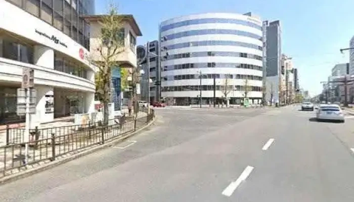 Y -  PlugZhu Shi Hui She Subete - 鹿児島市