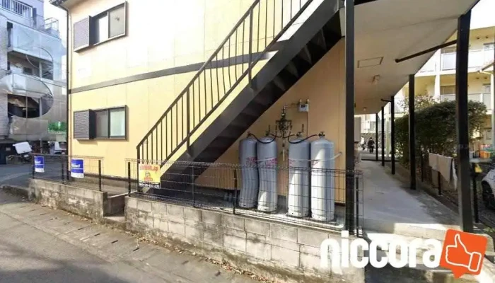 株式会社エステリア - 秦野市