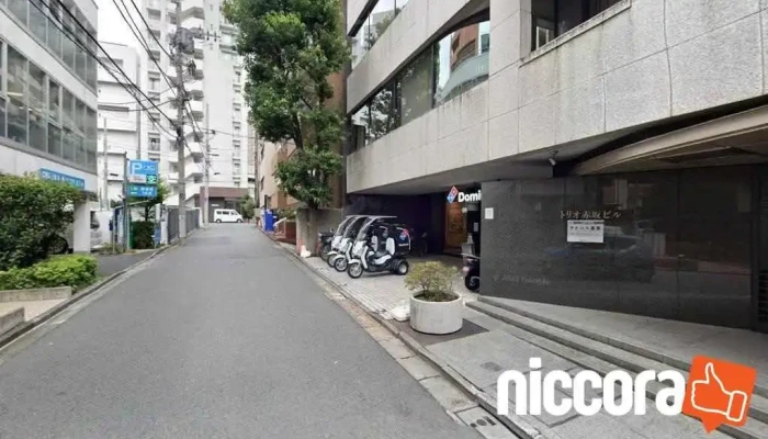 株式会社シンクスマイル - 港区