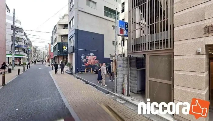 株式会社ビジネクスト - 新宿区