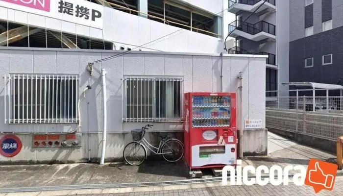 株式会社ワラフ枚方ホ - 大阪府枚方市